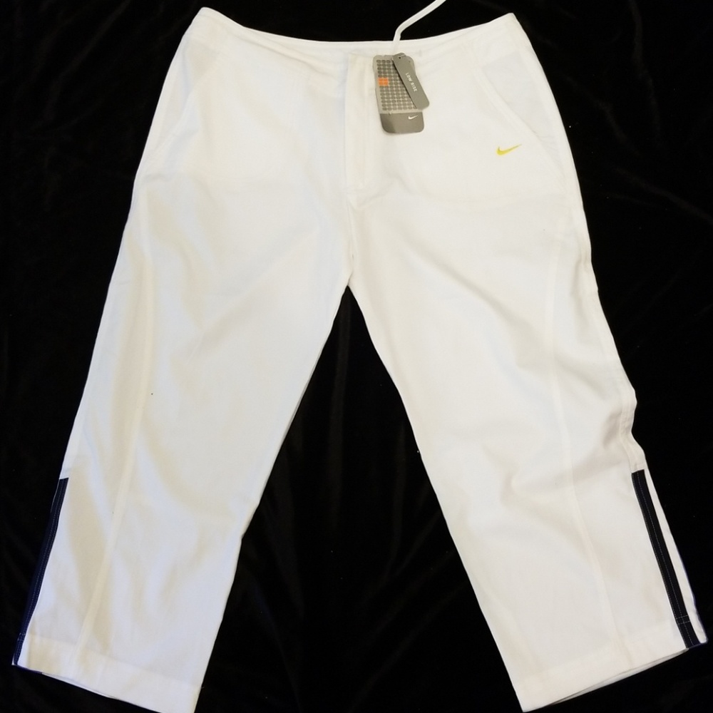 Nike low rise white large NWT